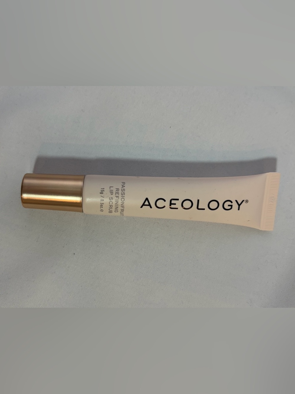 New ACEOLOGY Passionfruit Refining Lip Scrub